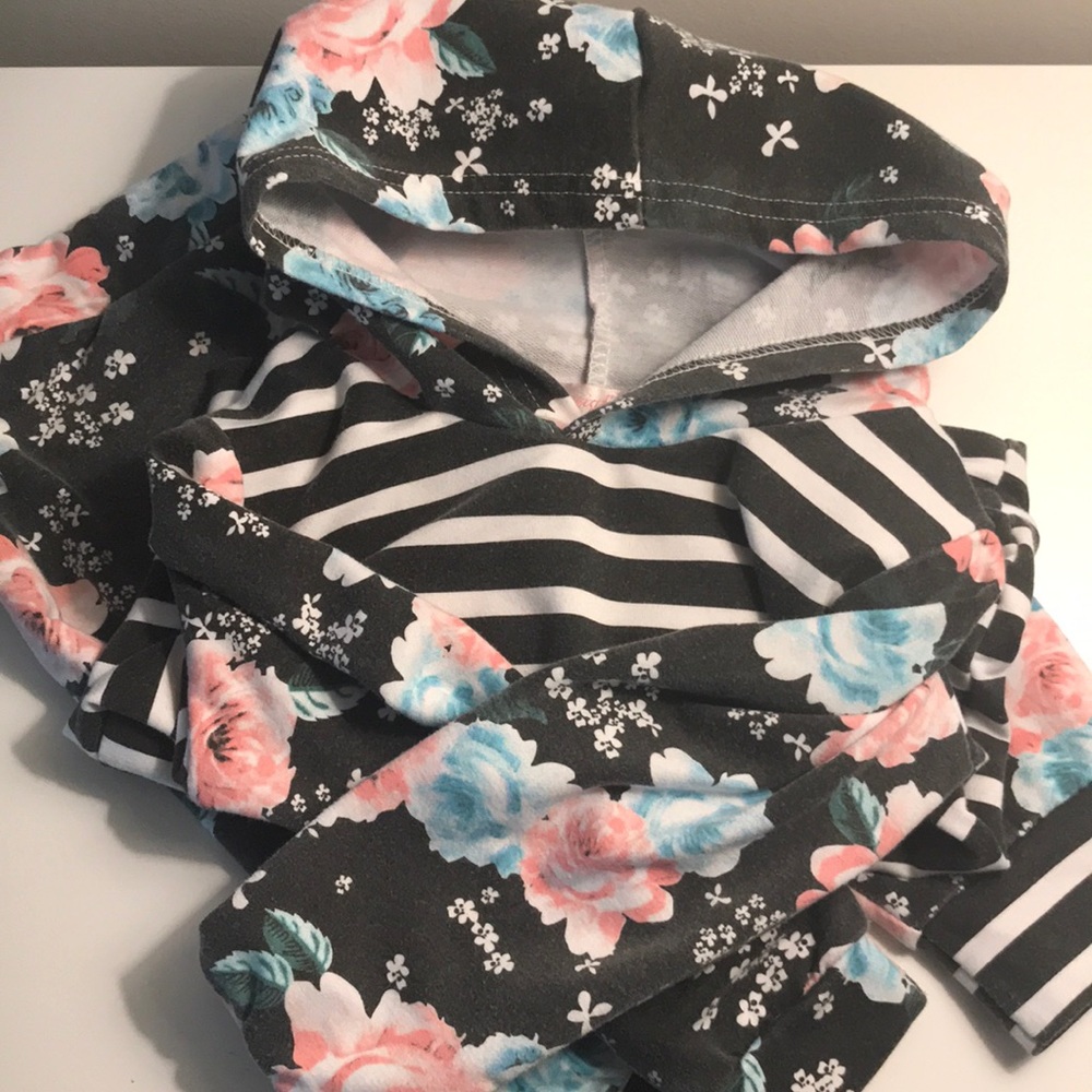Girls hoodie and pants set